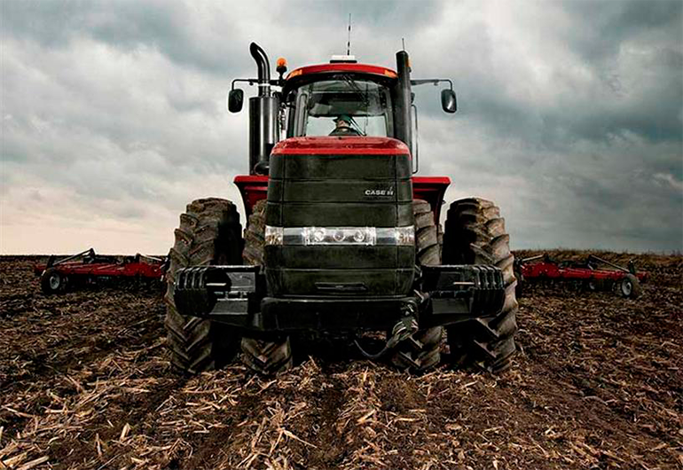 Steiger-370-pag-interna Steiger 500